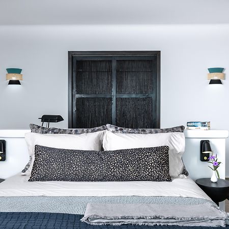 Athermi Suites - Adults Only Fira  Bagian luar foto