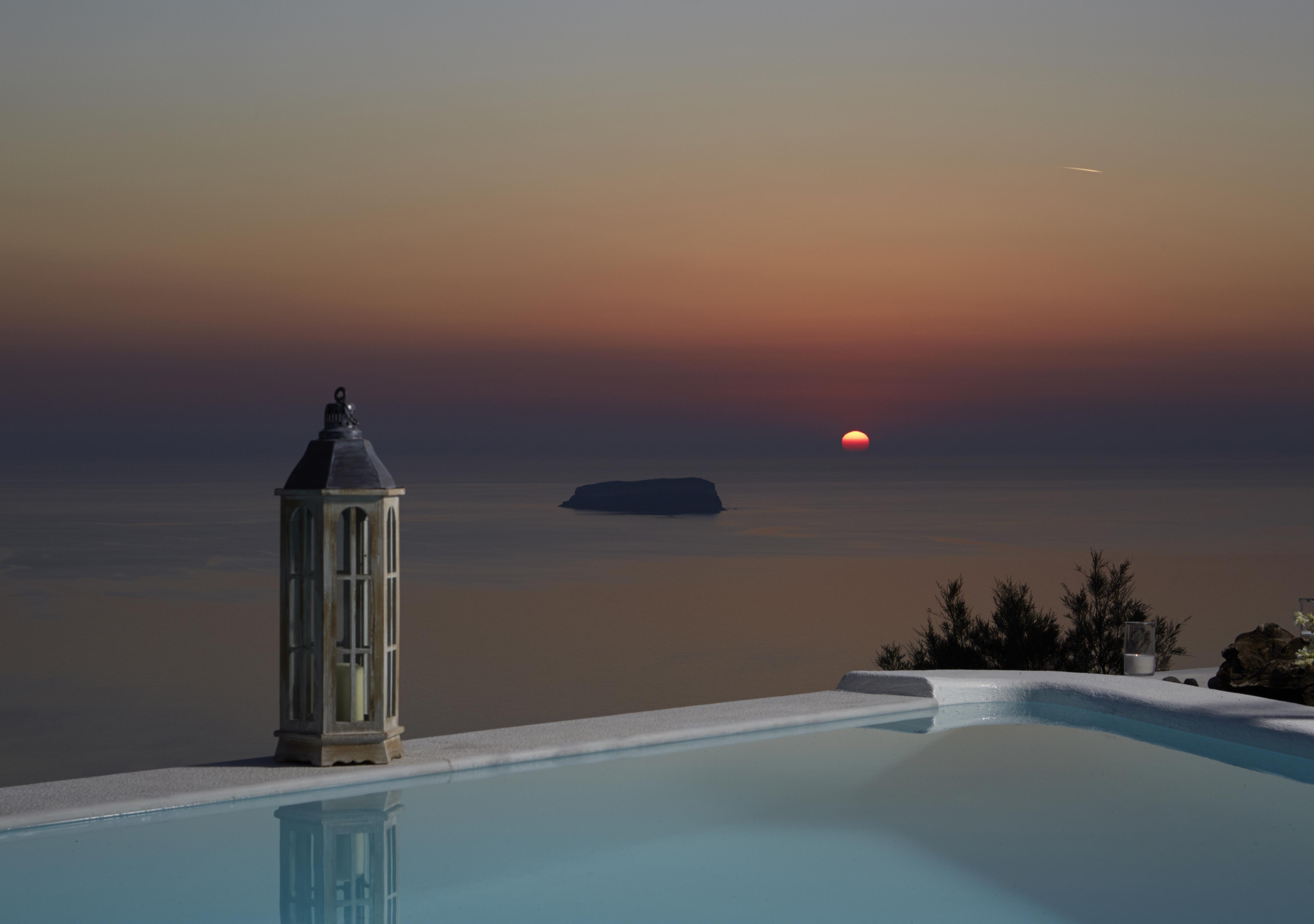 Athermi Suites - Adults Only Fira  Bagian luar foto