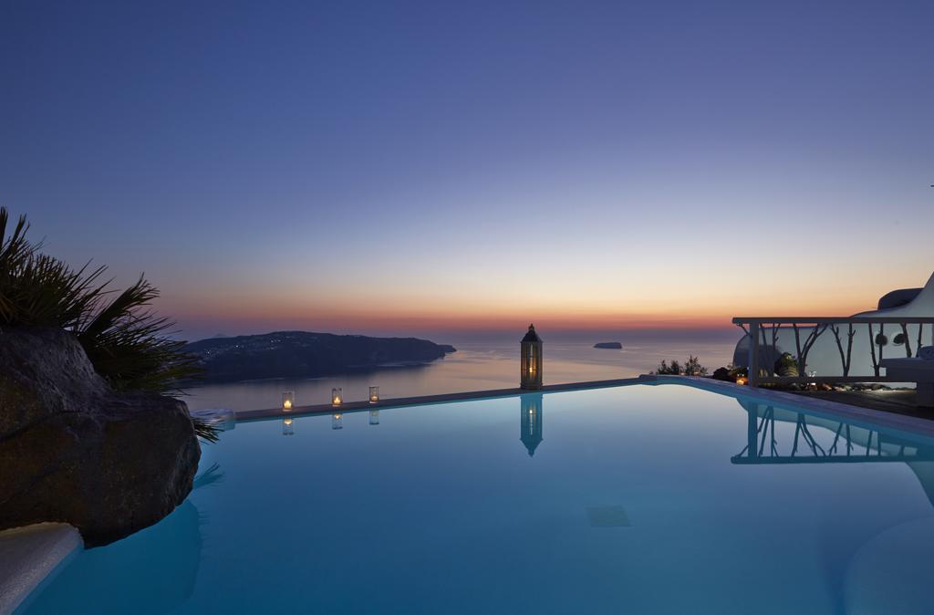 Athermi Suites - Adults Only Fira  Bagian luar foto